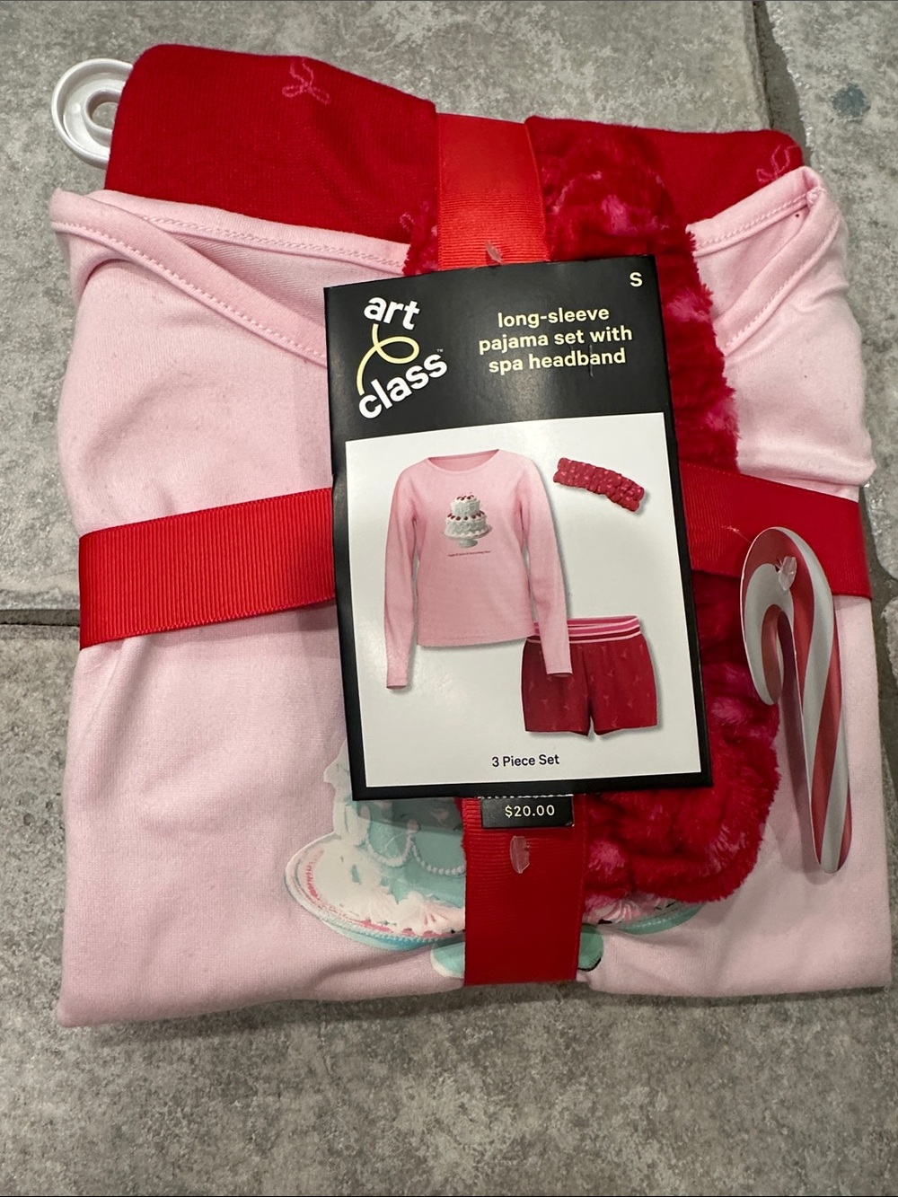 Art class birthday cake pajama set size small